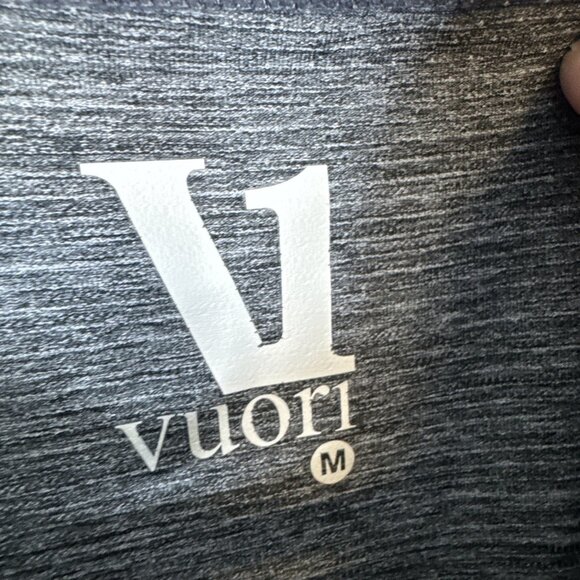 Vuori Graphic Performance Tee Men’s Medium Heather Gray Stretch V156 - Picture 3 of 6
